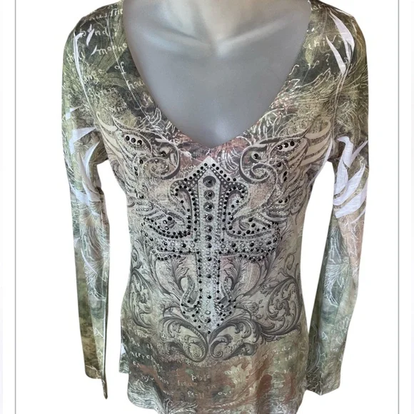 Vintage Daytrip Burnout Rhinestone Tops from The Buckle bundle lot size small - Picture 2 of 10